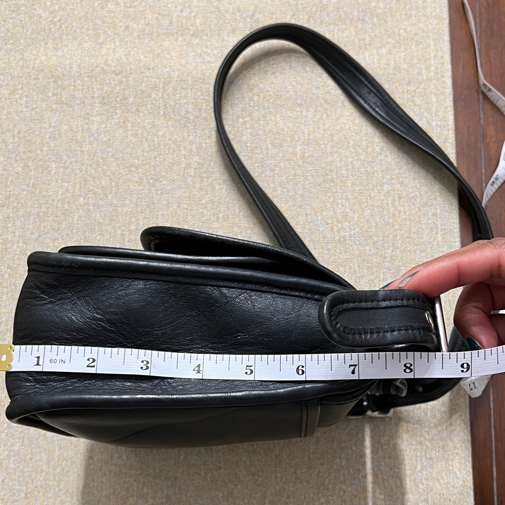 ❤️ Coach Black Leather Crossbody Bag - Picture 10 of 11